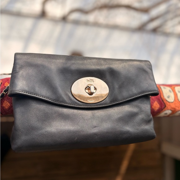 Vintage Coach Turnlock Clutch | Unbranded Chain | 1990s | Great Condition - Picture 8 of 12